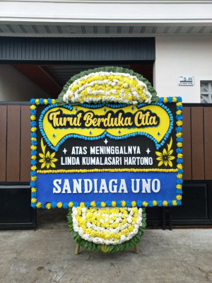 Papan Bunga Duka di Waropen Atas